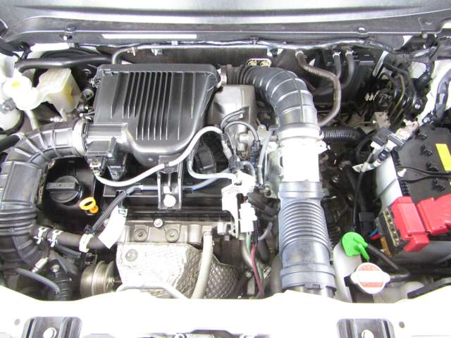 Suzuki XBEE 12