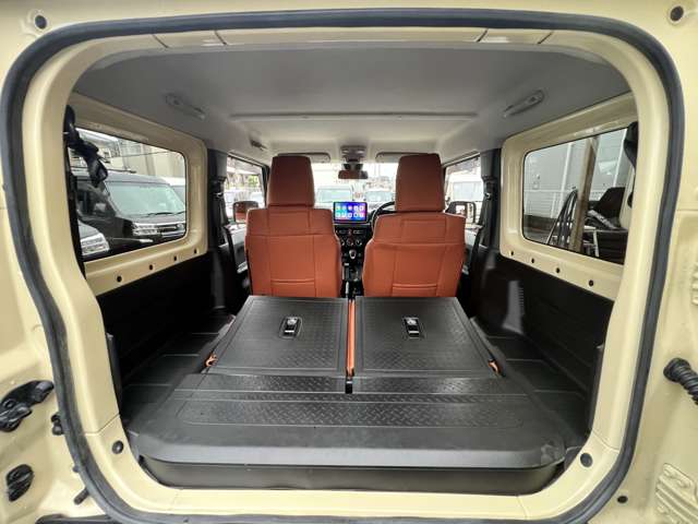 Suzuki Jimny 12