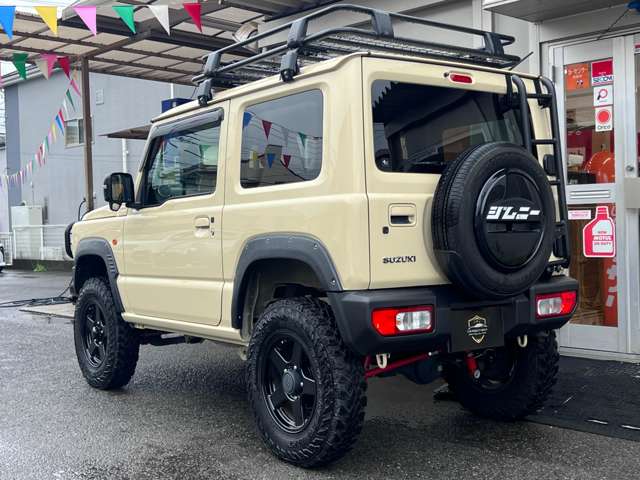 Suzuki Jimny 7