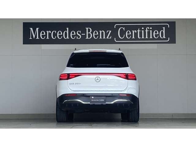 Mercedes-Benz EQB 6