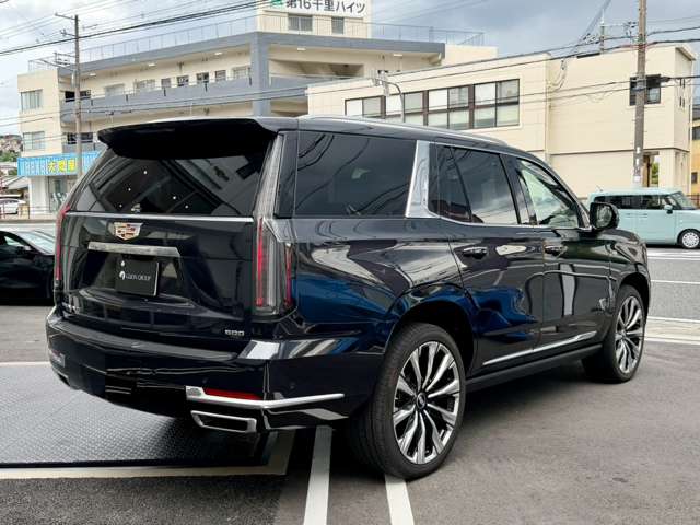 Cadillac エスカレード 7
