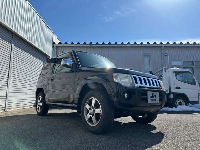 Mitsubishi Pajero Mini 3