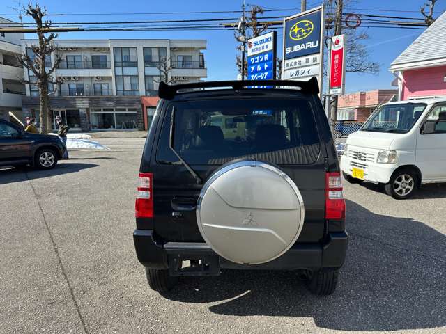 Mitsubishi Pajero Mini 6