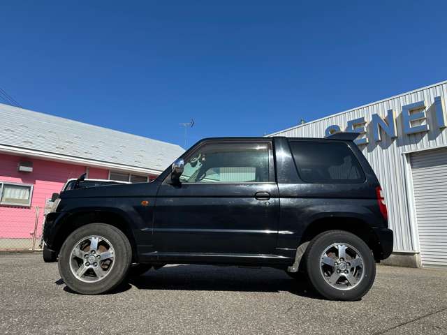 Mitsubishi Pajero Mini 8