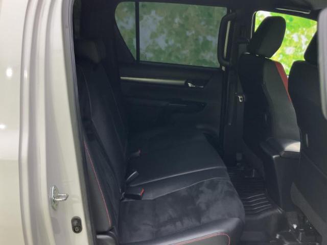 Toyota Hilux 7
