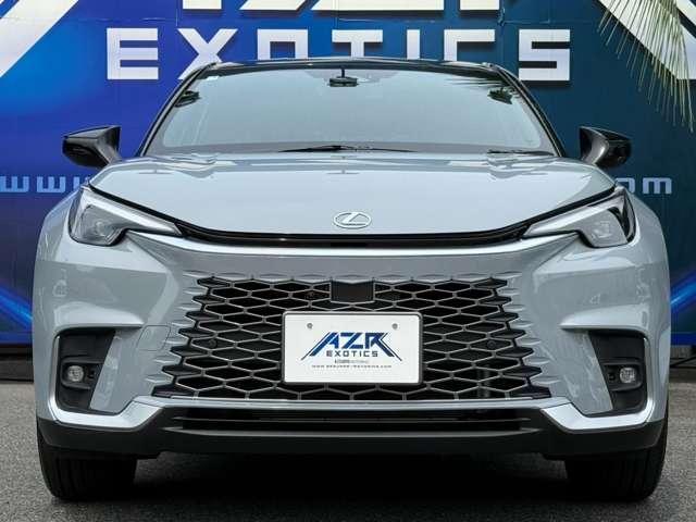 Lexus LBX 8