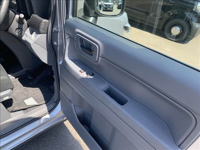 Honda N-VAN 10
