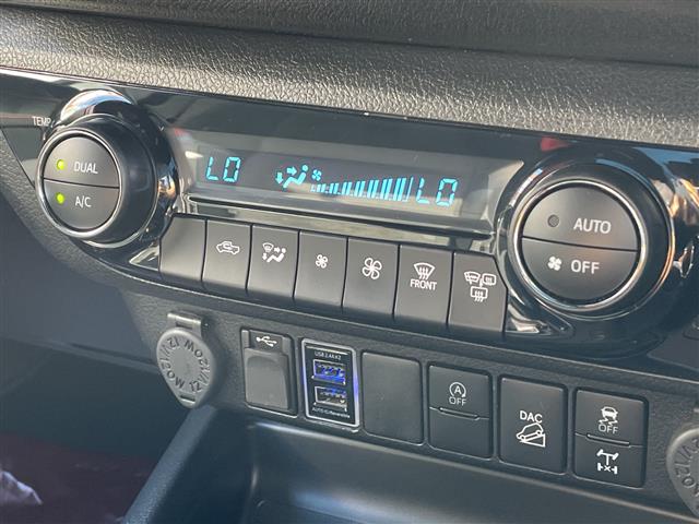 Toyota Hilux 9