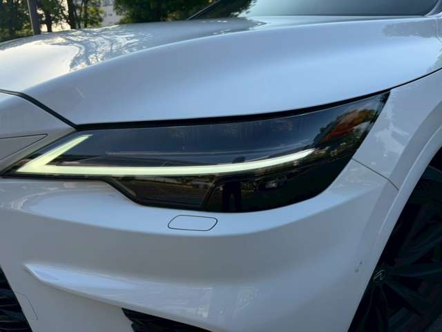 Lexus RX 8