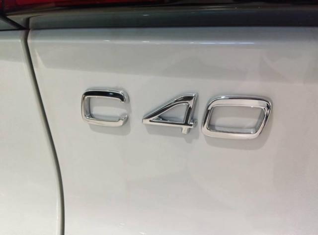 Volvo C40 8