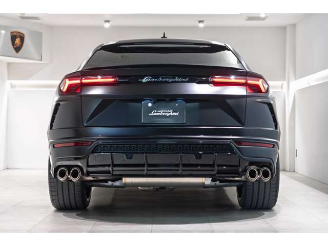 Lamborghini ウルス 7