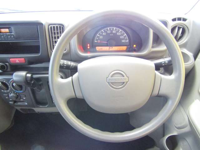 Nissan NV100 Clipper 5