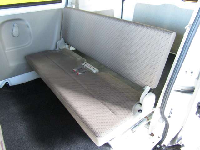 Nissan NV100 Clipper 8