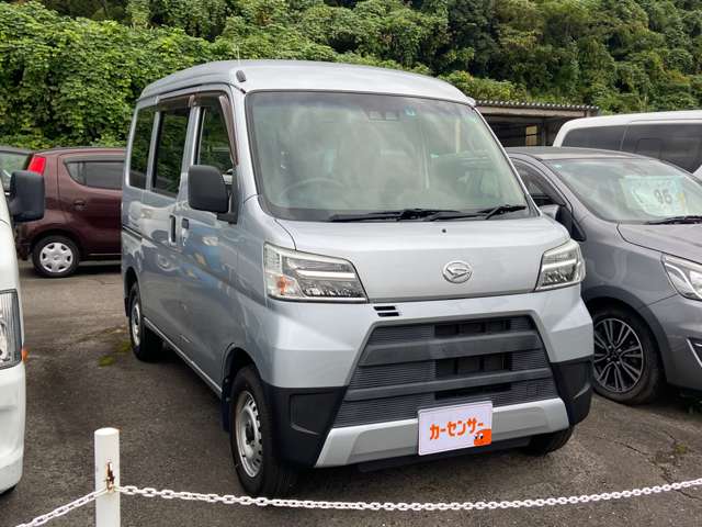 Daihatsu Hijet Cargo 7