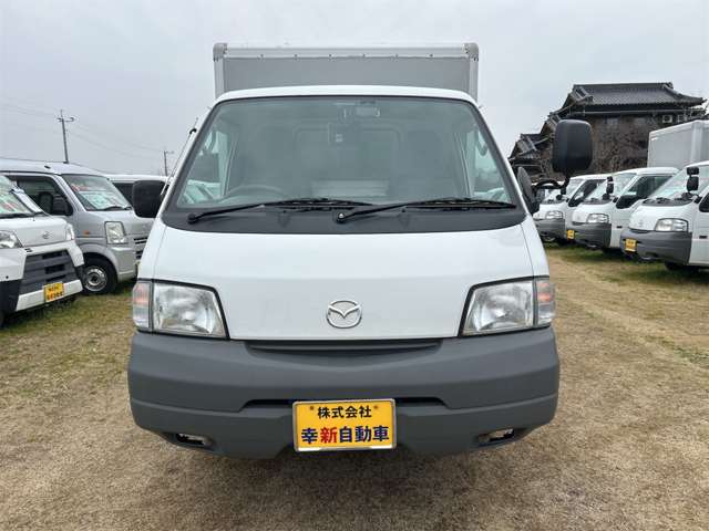 Mazda Bongo Truck 11