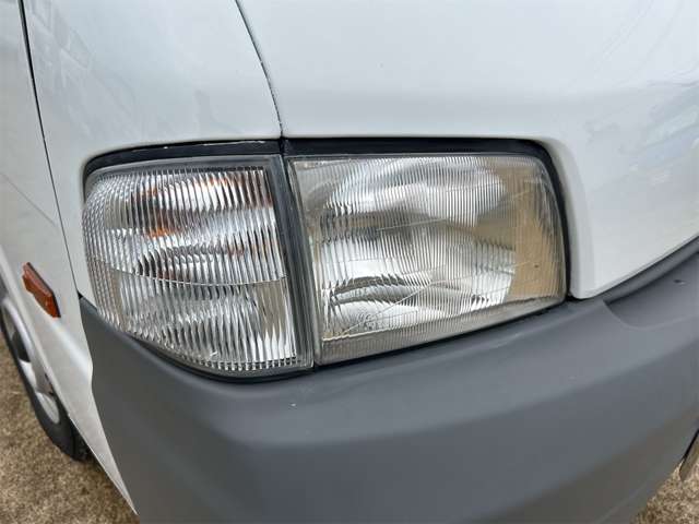 Mazda Bongo Truck 12