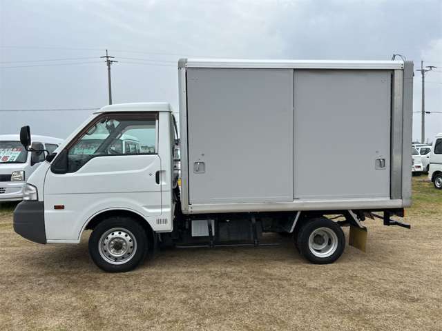 Mazda Bongo Truck 5