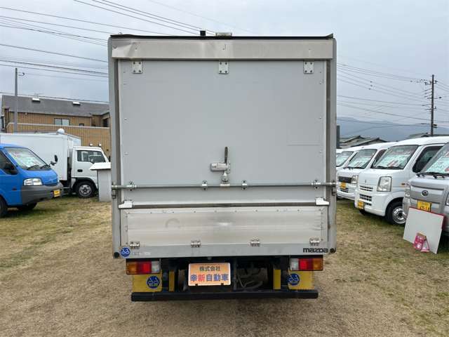 Mazda Bongo Truck 7