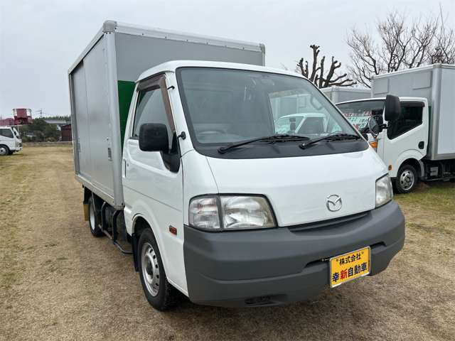 Mazda Bongo Truck 10