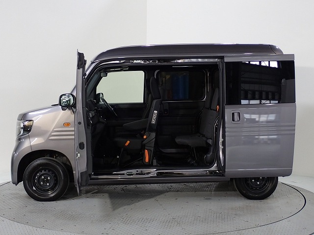 Honda N-VAN 7