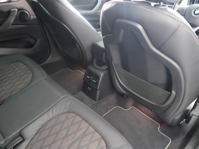 BMW X1 9