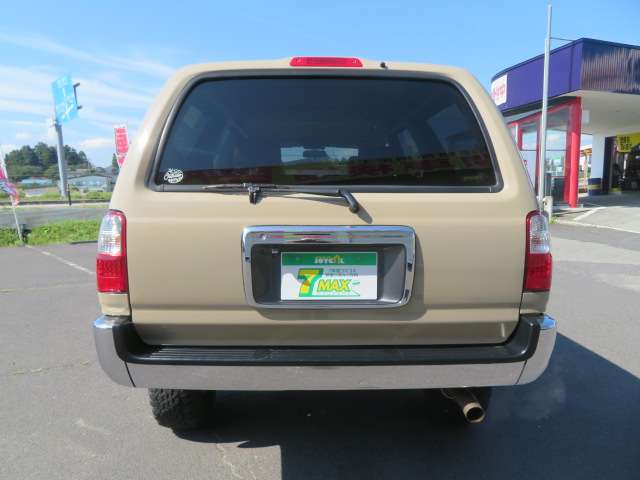Toyota Hilux Surf 10