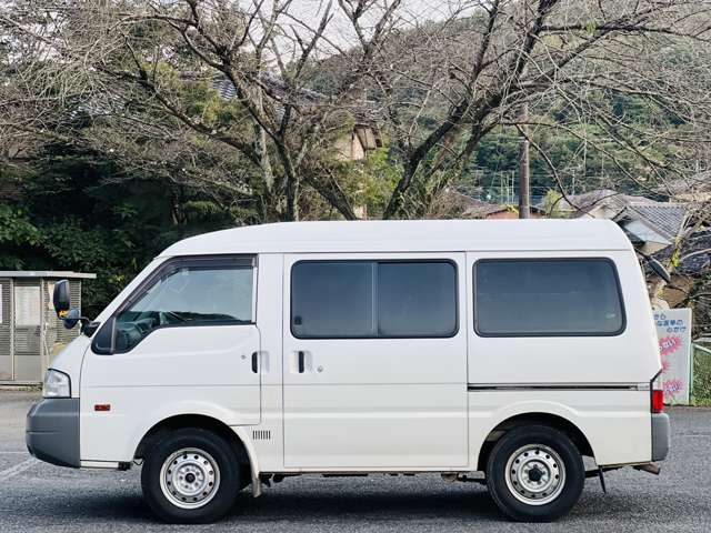 Nissan Vanette 5