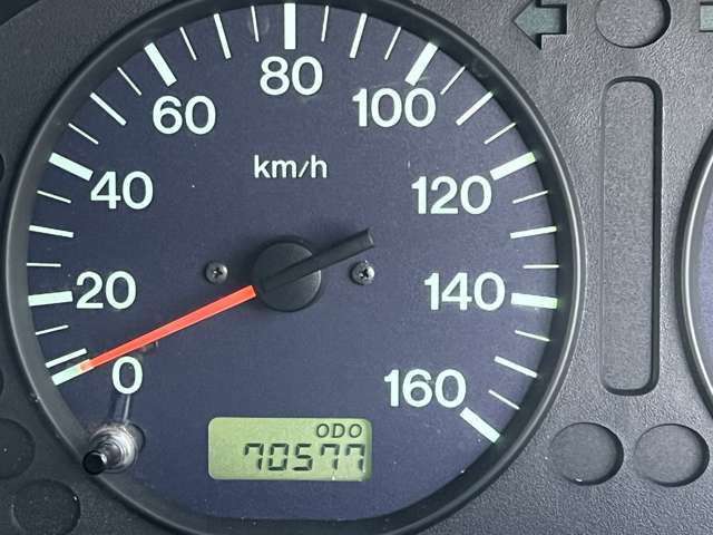 Nissan Vanette 9