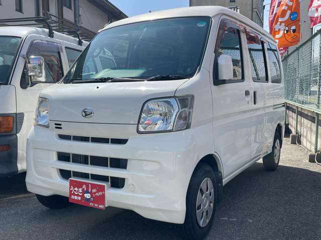 Daihatsu Hijet Cargo 5