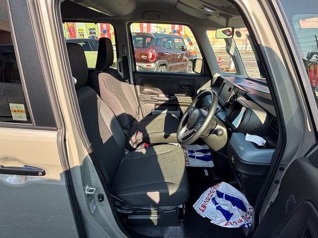 Suzuki Spacia Base 11
