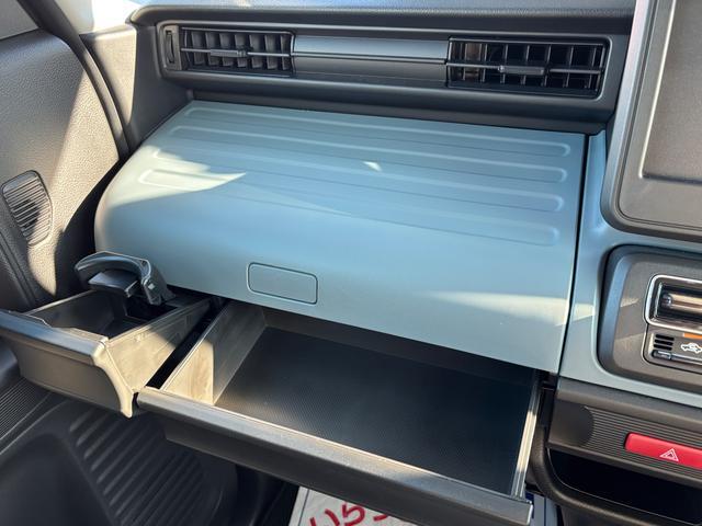 Suzuki Spacia Base 9