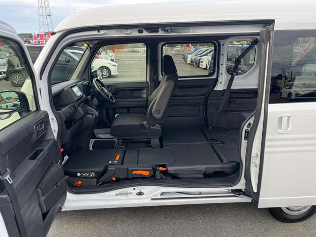 Honda N-VAN 2
