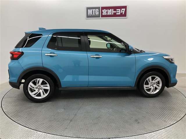 Toyota Raize 6