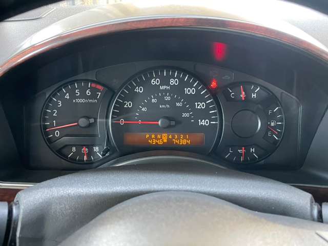 Nissan Titan 12