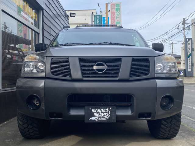 Nissan Titan 2