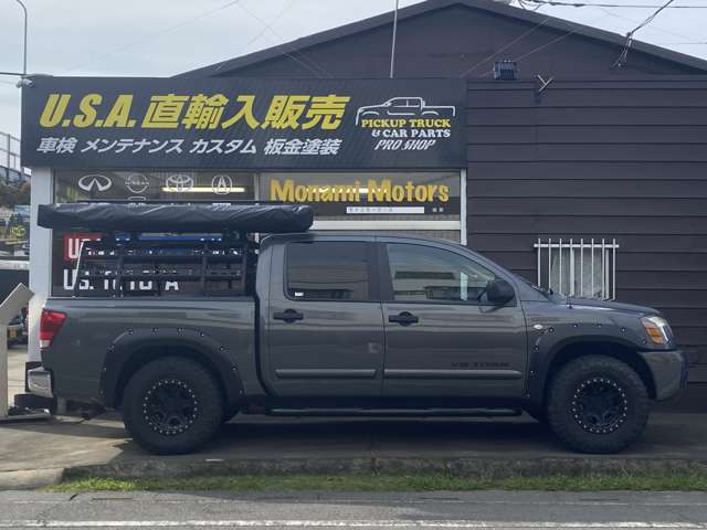Nissan Titan 4