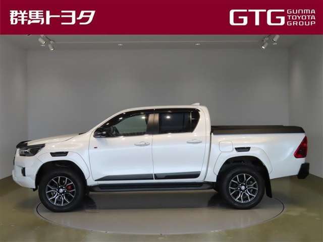 Toyota Hilux 2