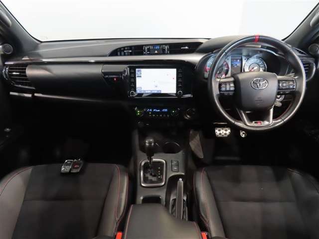 Toyota Hilux 4