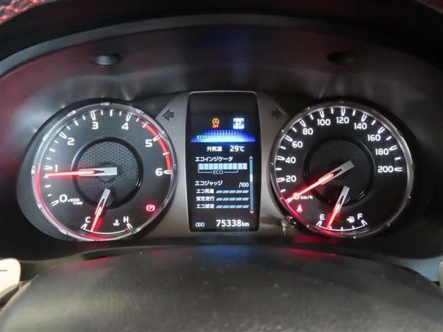 Toyota Hilux 6