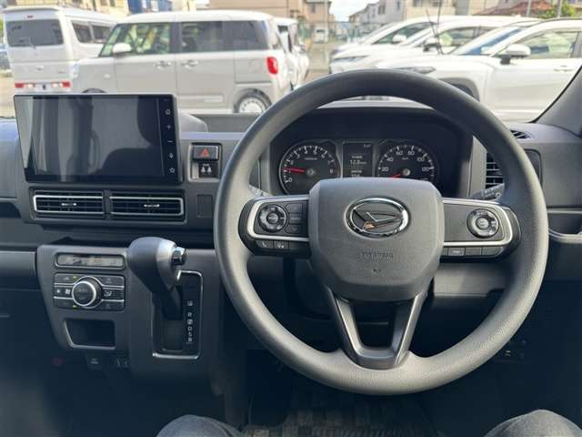 Daihatsu Atrai 11