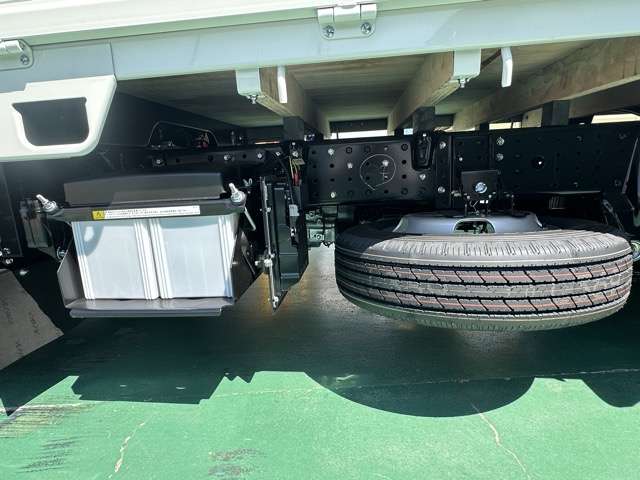 Mitsubishi Fuso Canter 6