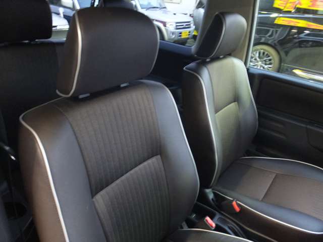 Mitsubishi Pajero Mini 5