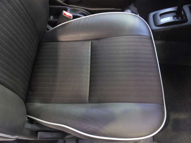 Mitsubishi Pajero Mini 8