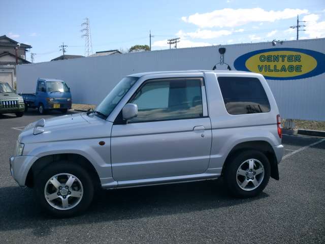 Mitsubishi Pajero Mini 7