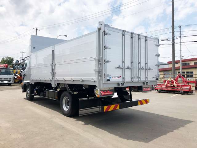 Hino Ranger Pro 4