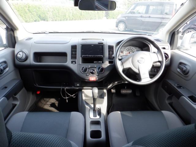 Nissan AD 12