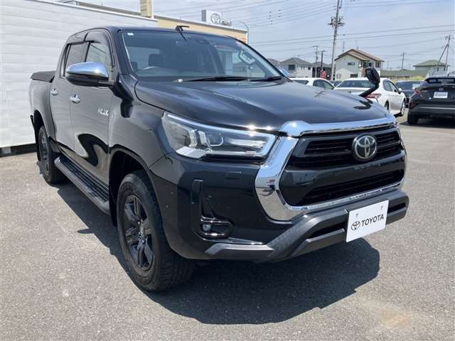 Toyota Hilux 4