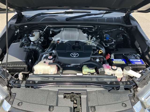 Toyota Hilux 7