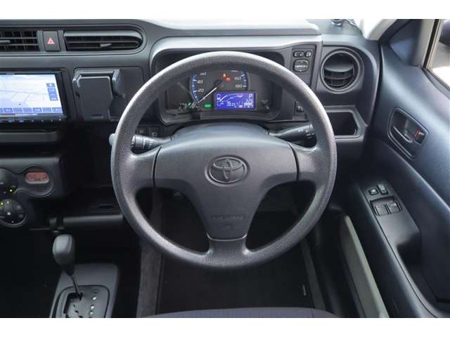 Toyota Probox Van 11