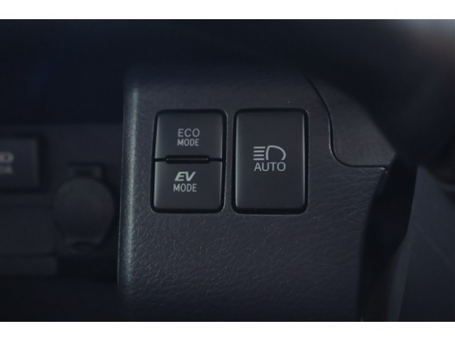 Toyota Probox Van 10